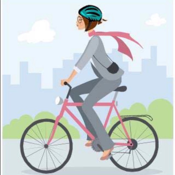 Meet your Posher, Jennifer - Picture 1 of 7